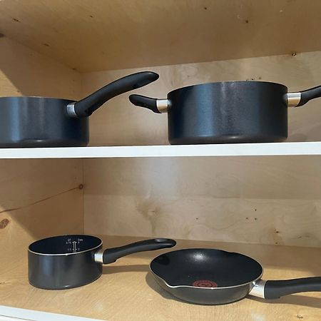 2 Bedroom Suite With Full Kitchen 레벨스톡 외부 사진